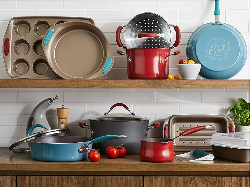 Rachel Ray’s Kitchen Cucina Nonstick Cookware Pots/Pans 12 Piece Set Agave Blue.