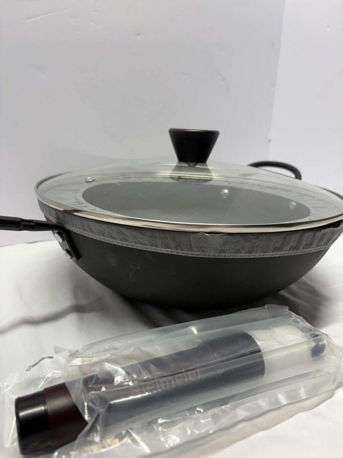12-inch, Carbon Steel, Wok With Lid, Black Matte