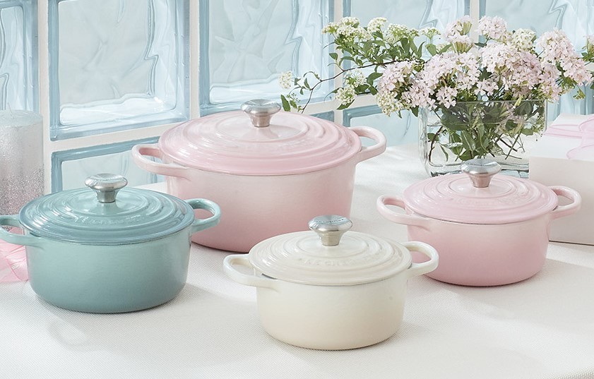 Le Creuset Enamelled Cast Iron Round Dutch Oven Casserole Pot Multi Color 14cm