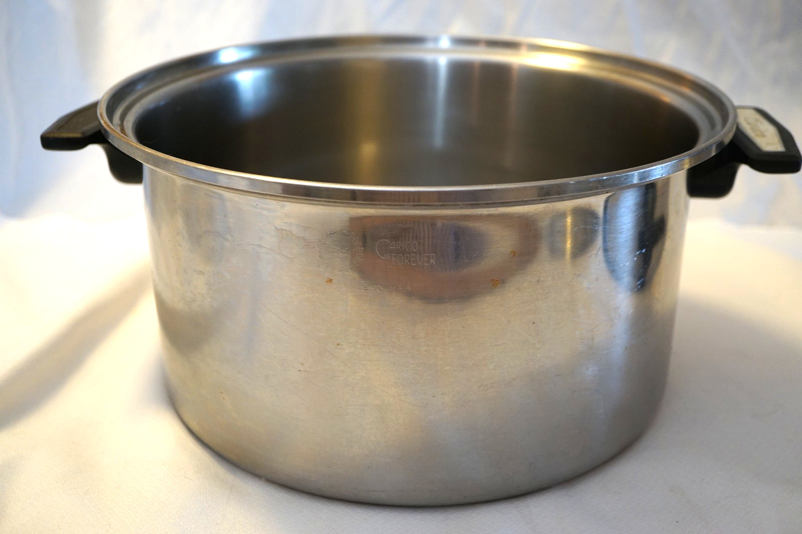 CARICO STOCKPOT 8 QUART W /2 LIDS REGULAR & DOME STAINLESS STEEL MADE IN USA