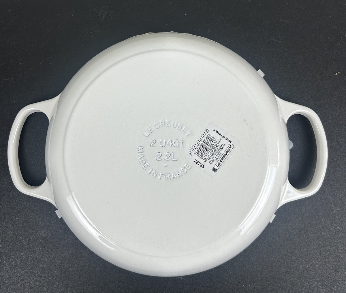 Le Creuset Signature Braiser Cast Iron Casserole Pan Shiny White 2.2L 26cm 2.25