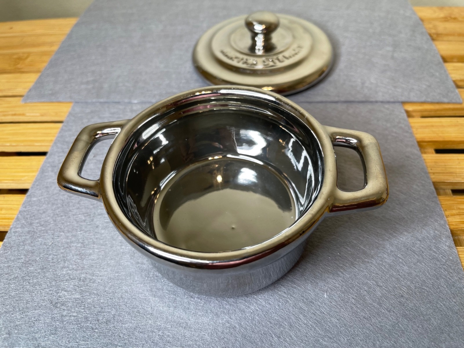Martha Stewart Silver Mini Ceramic Cocottes Pot w/Lid 12 Oz