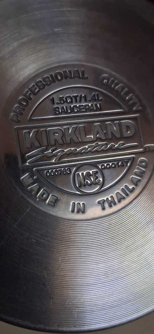 Vintage Kirkland Signature Professional Quality 1.5 qt Saucepan – With Lid