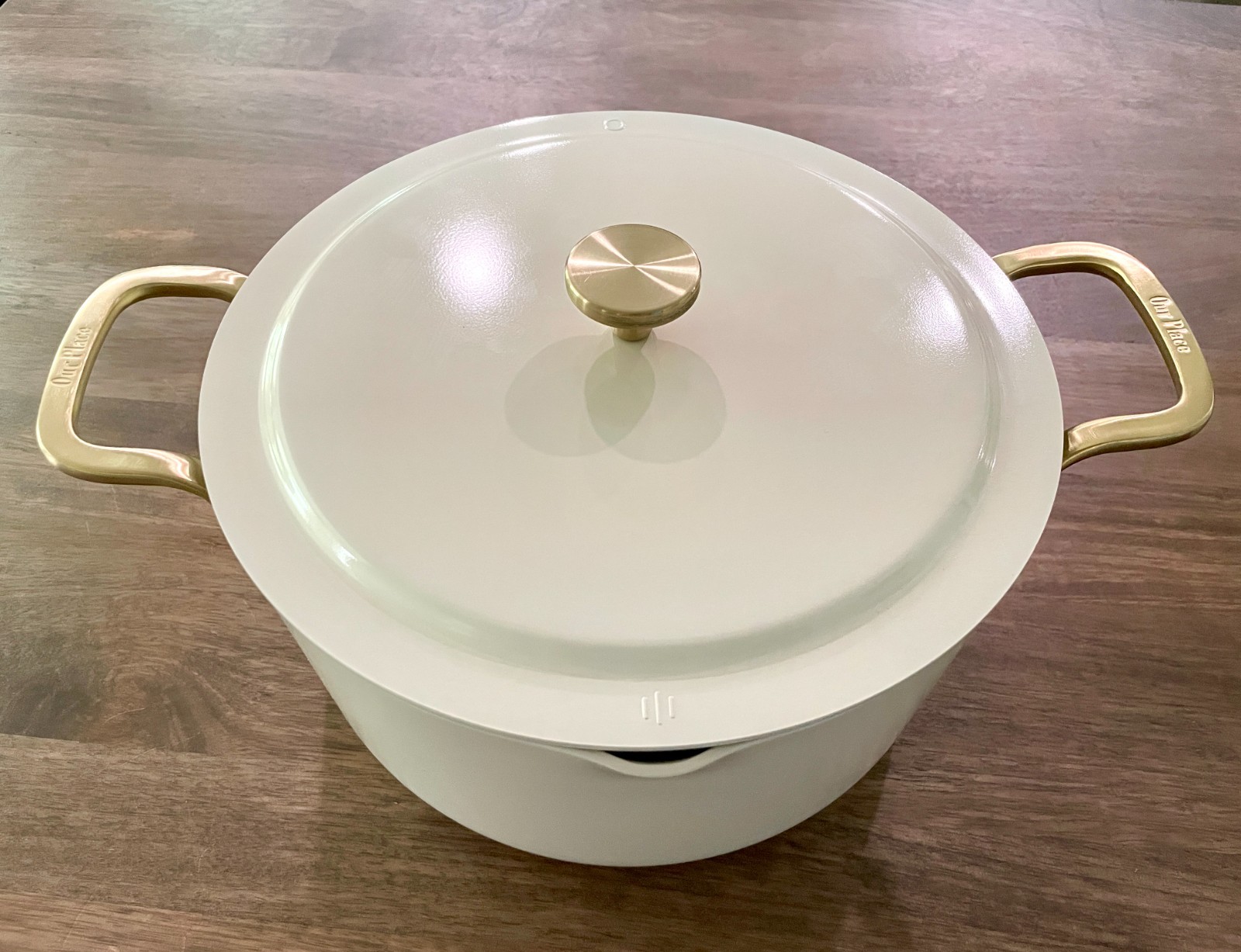 Our Place 5.5qt Stock Pot with Lid – Ceramic Nonstick – New without box
