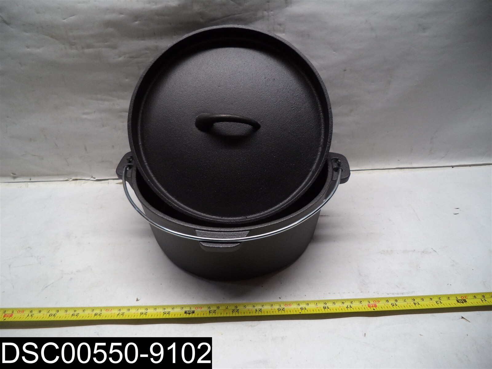 QTY=2: GUZS130A Guro Cookware Pre-seasoned Cast Iron Dutch Oven 4.7QT