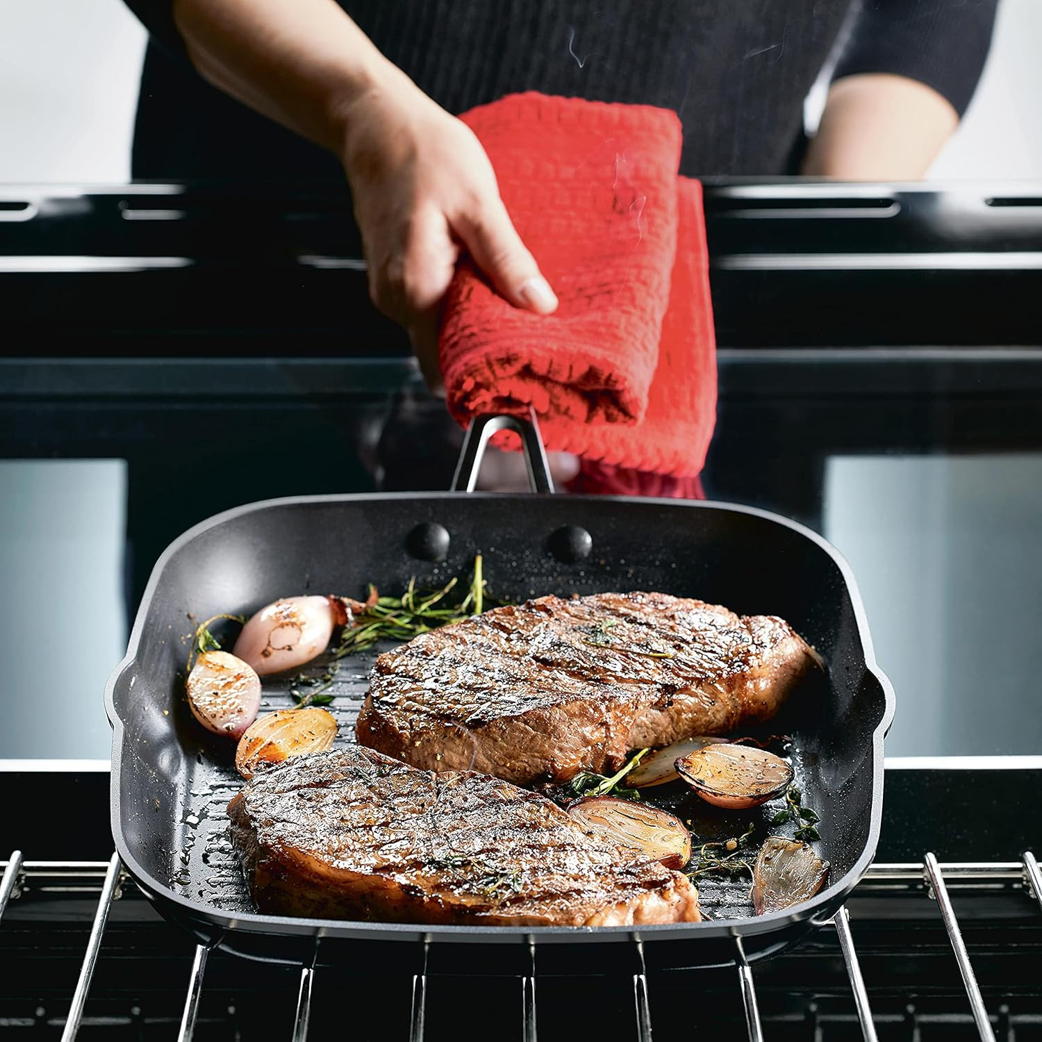 84808 Hard Anodized Nonstick Square Grill Pan/Griddle with Pour Spouts, 11.25 In