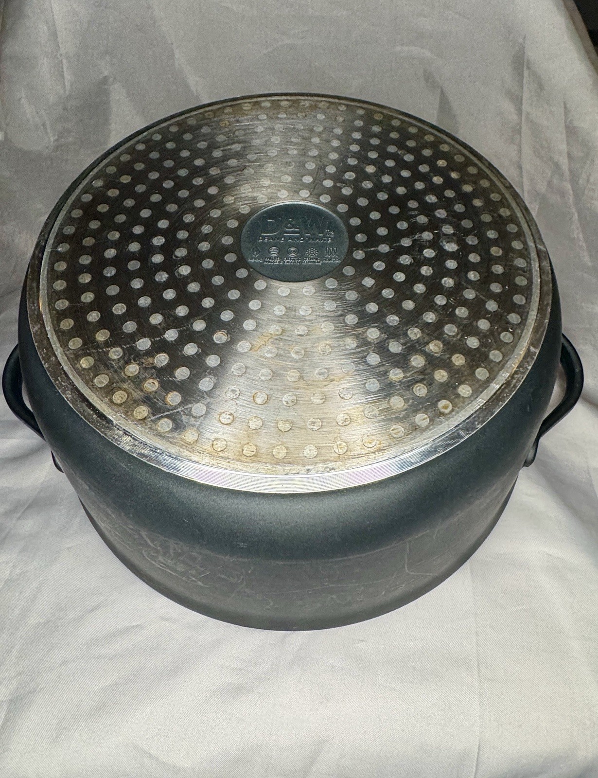 D&W Deane & White 11″ NonstickLow Casserole Pan wLid Wood Effect Handle 4.2qt
