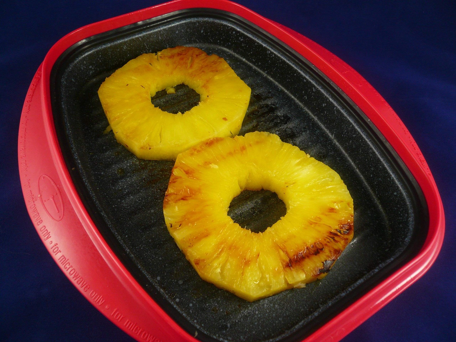 Grill Pan For Microwave Cooking Red