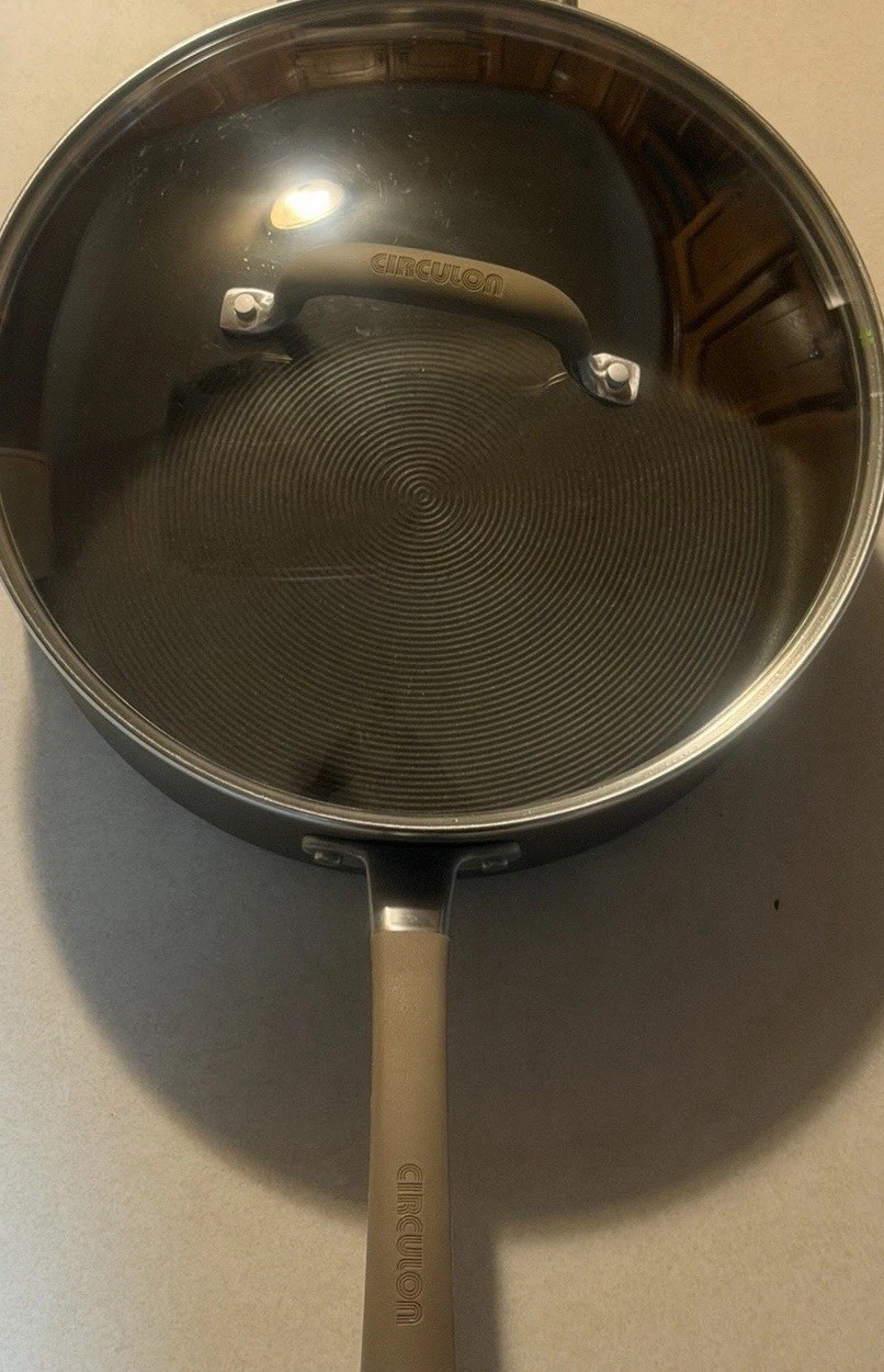 Circulon Premier Professional 5qt/4.7L 3” Tall Frying Pan & Glass Lid 2 Handles