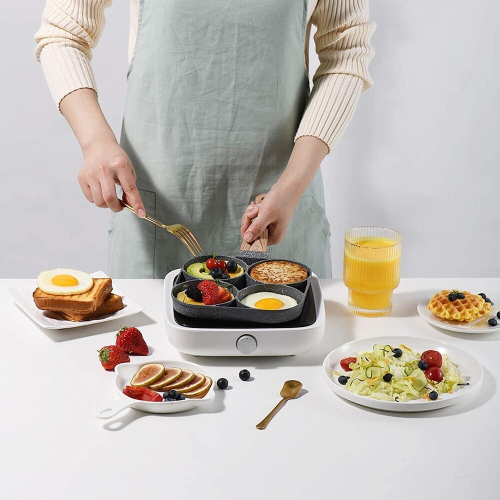 4 Holes Egg Fry Pan Pancake Maker Non-stick Egg Hamburger Pan W/ Wooden Handle