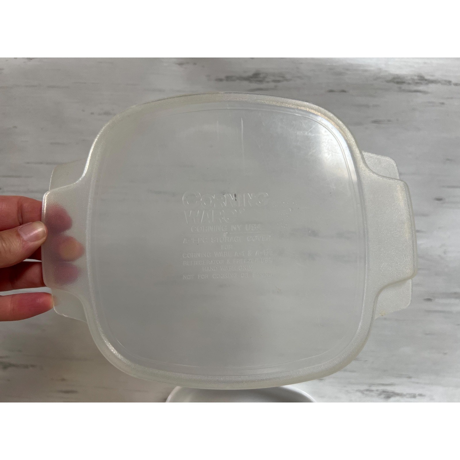 Corning Iris A-1-B with A 1 PC Plastic Lid 1 Liter Baking Dish