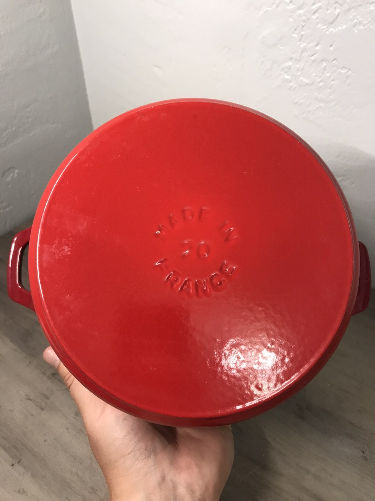 STAUB Cast Iron 2.5 qt Braiser with Glass Lid Dutch Oven Cherry Red 9”