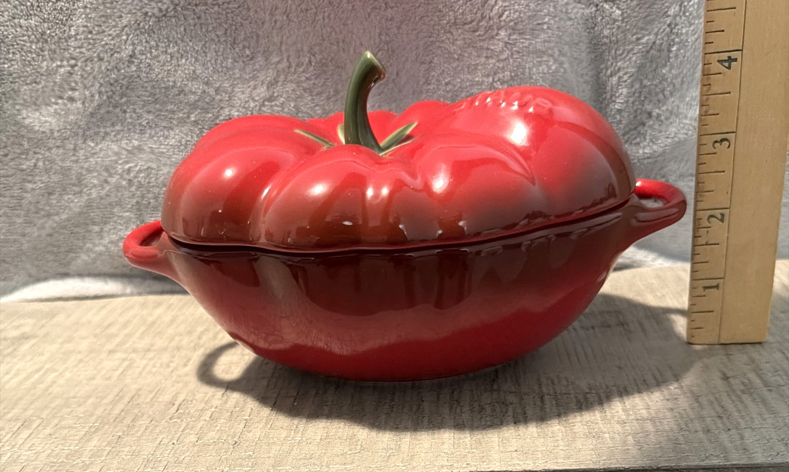 Staub Ceramic Petite Tomato Shaped Cocotte Mini Dutch Oven With Lid