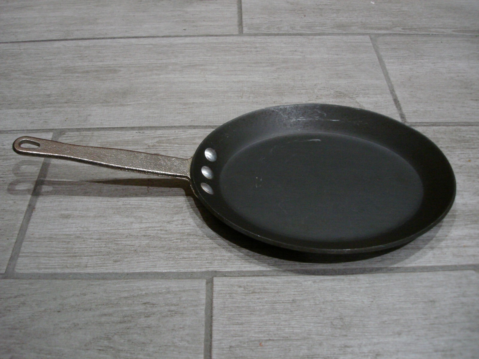 Commercial Aluminum Cookware G190 HC 10″X8″ Oval Skillet Pan Kitchen