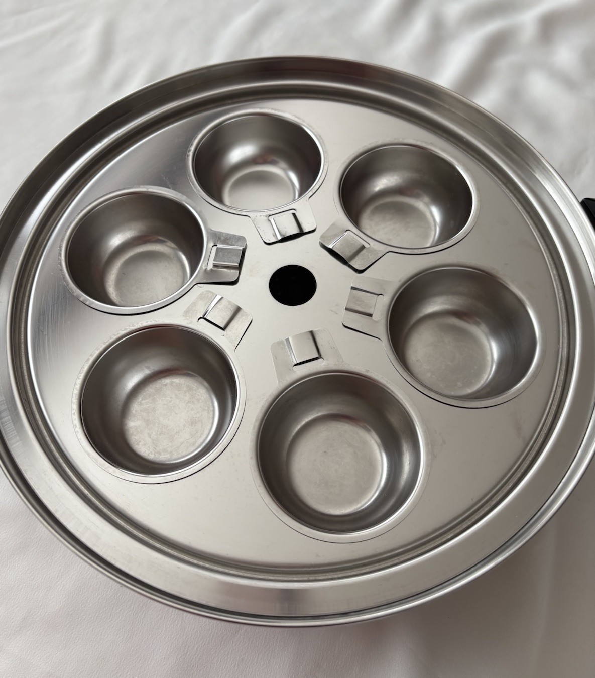Kitchen Craft West Bend Stainless Steamer Strainer 6 Cup Egg Poacher Set⁠