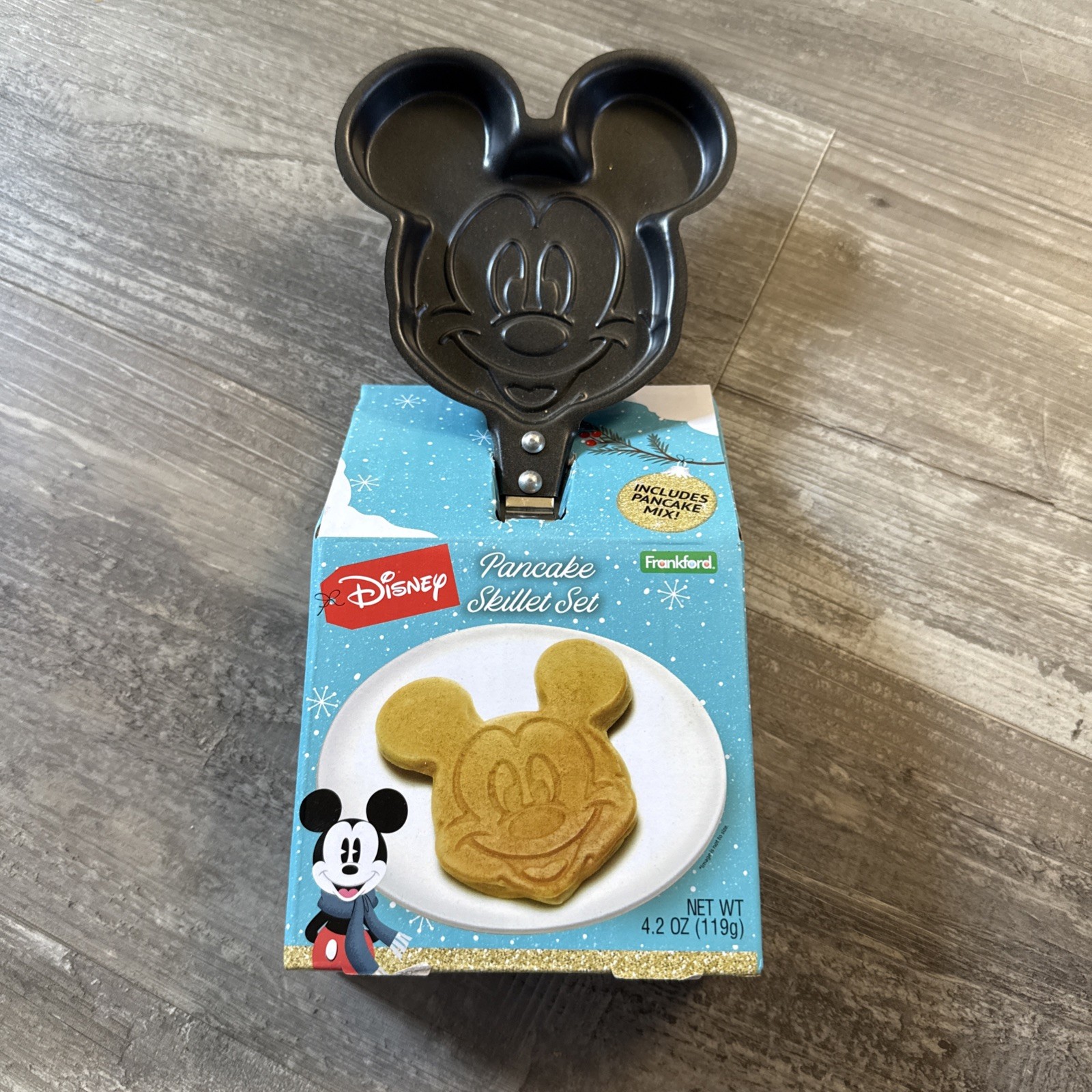 2022 Disney Mickey Mouse Pancake Skillet Set for Fluffy Pancakes NEW IN PACKAGE
