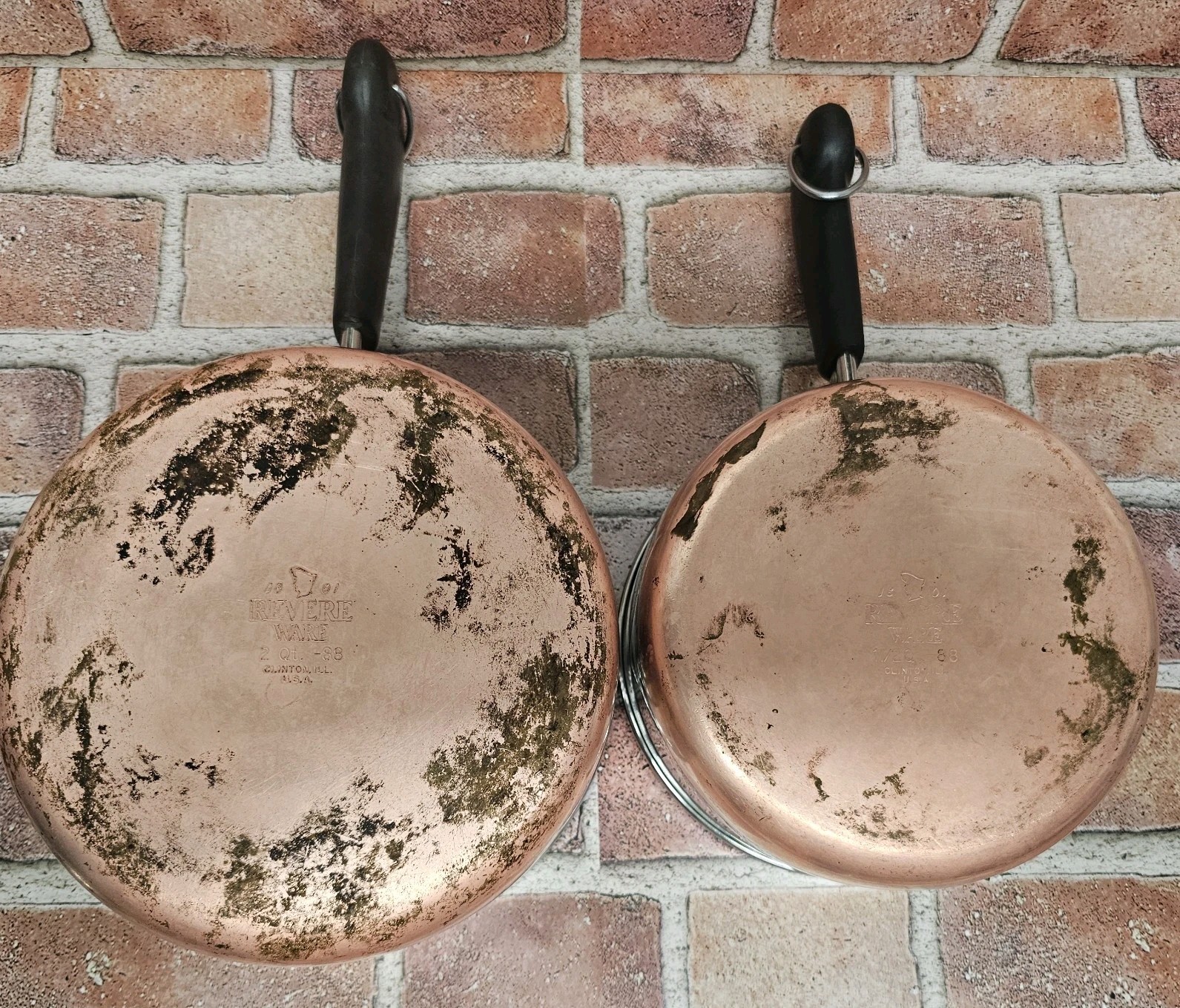 Revere Ware Saucepans 1.5 and 2 Quart w/ Lids