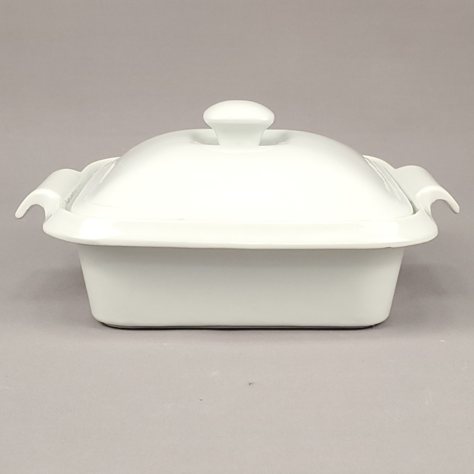 BIA Cordon Bleu Ceramic Covered Casserole Baking Dish 7″ x 7″ x 3″, White 1.5 qt