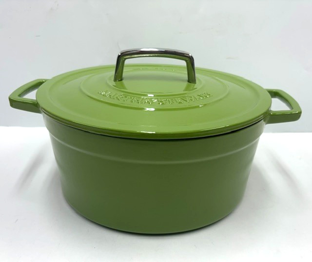 Martha Stewart 6 Quart Olive Green Heavy Cast Iron Dutch Oven with Lid – EUC!