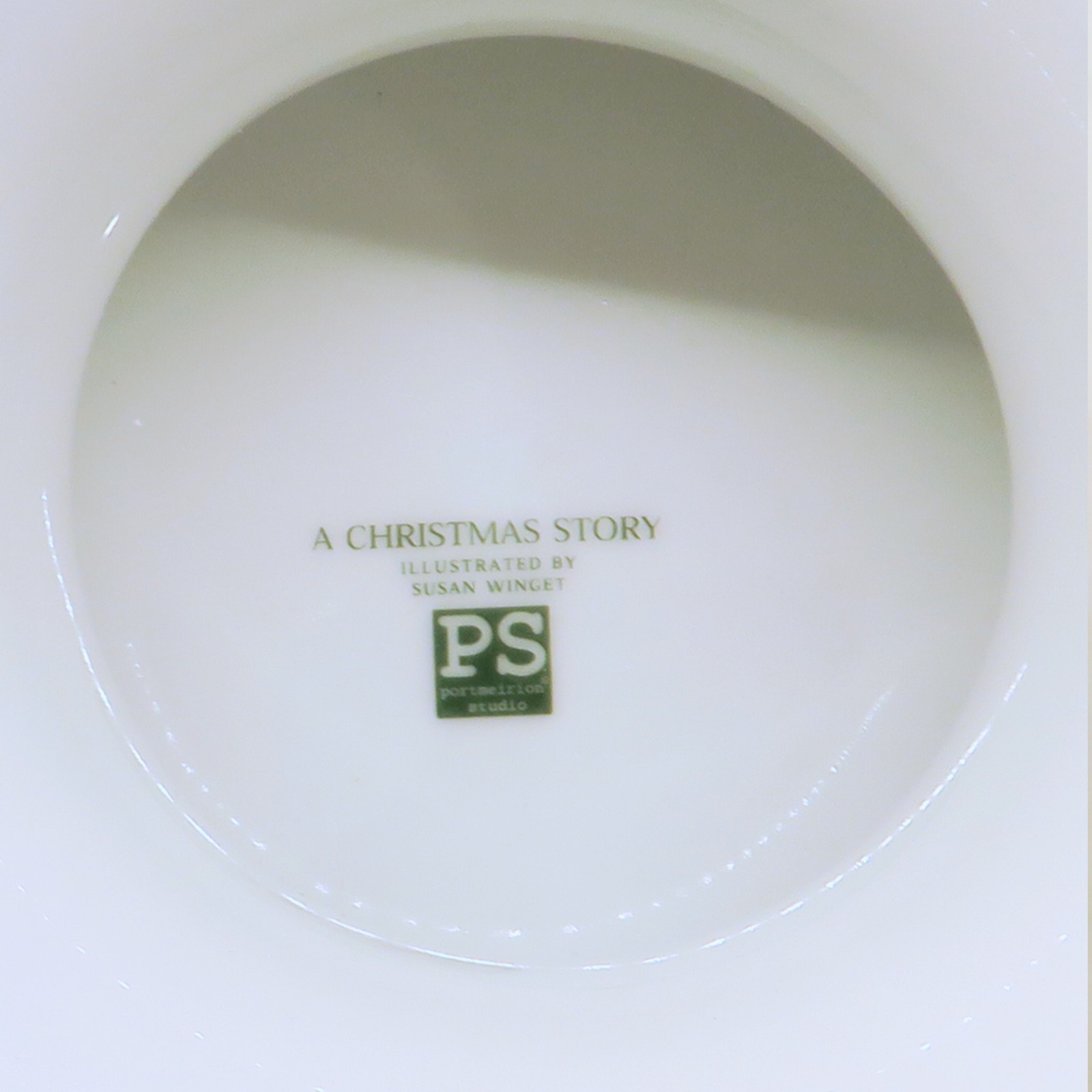 Portmeirion Studio A CHRISTMAS STORY 12.25″ 2-Tier Pedestal Server Susan Winget