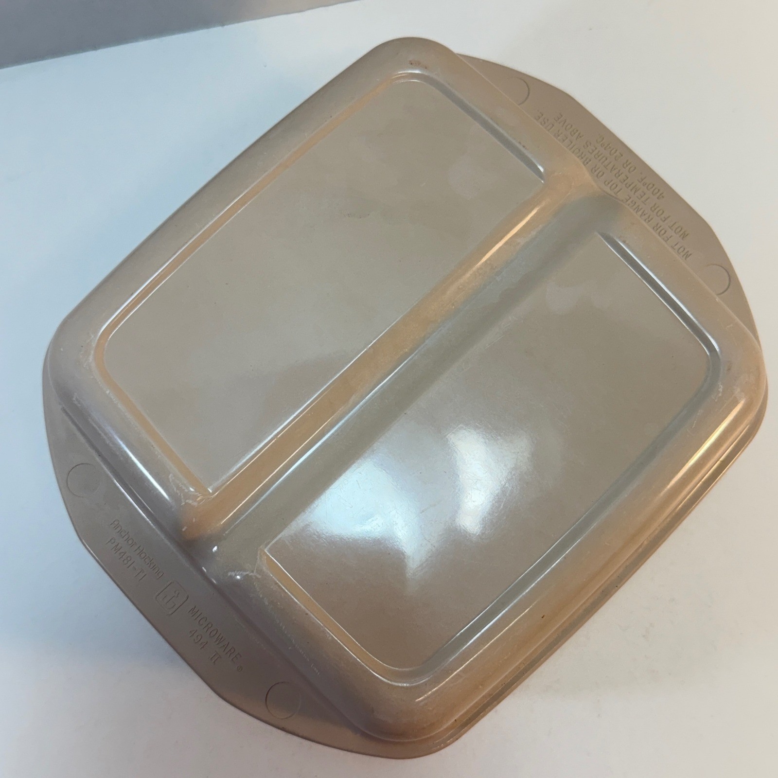 Anchor Hocking Microwave Casserole Dish Beige Divided Lid PM481-T1 Made In USA