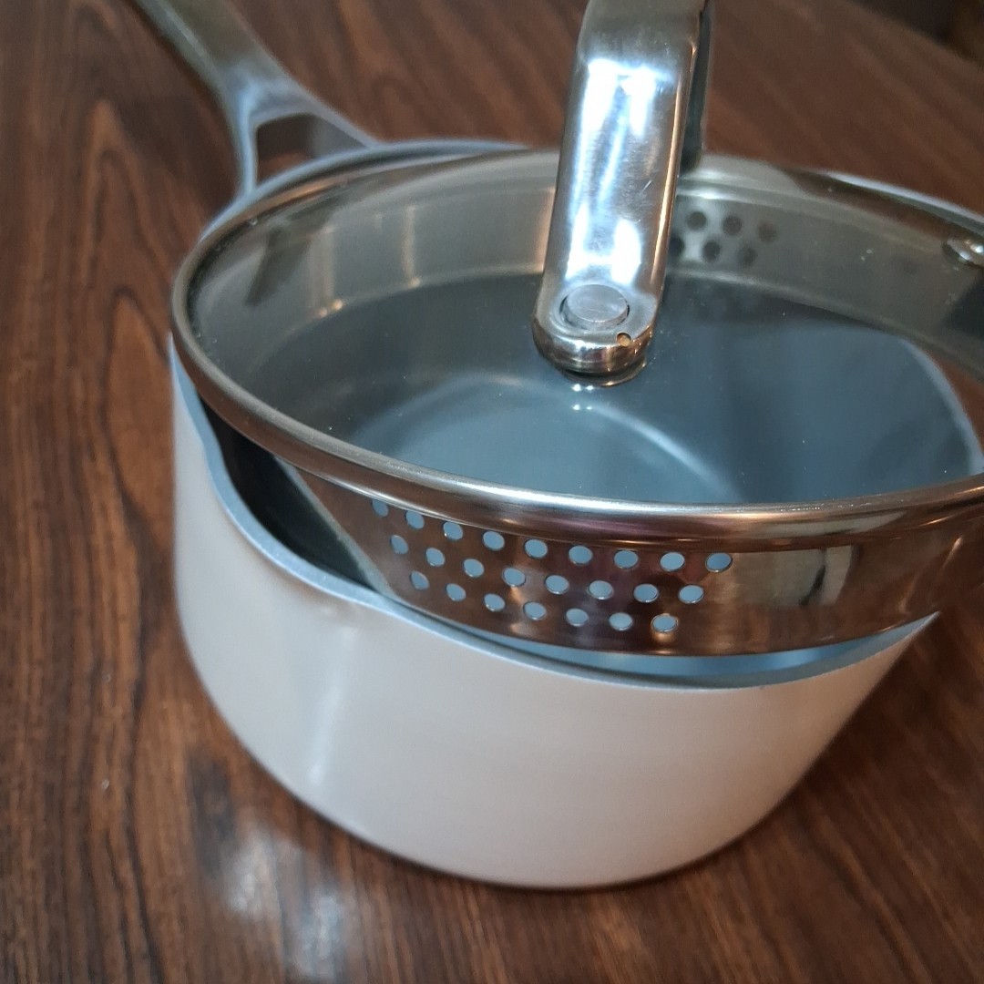 Figmint Nonstick 1 Qt. White Ceramic Coated Aluminum Saucepan & Lid NEW Cond.