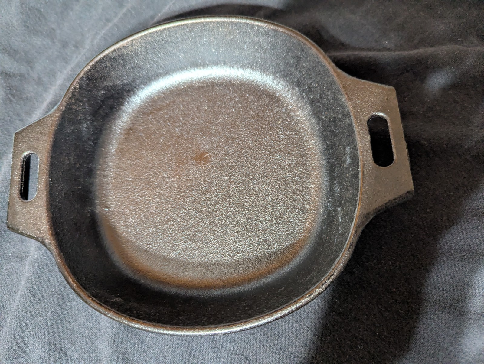 Pampered Chef Cast Iron 5.5 inch Pan