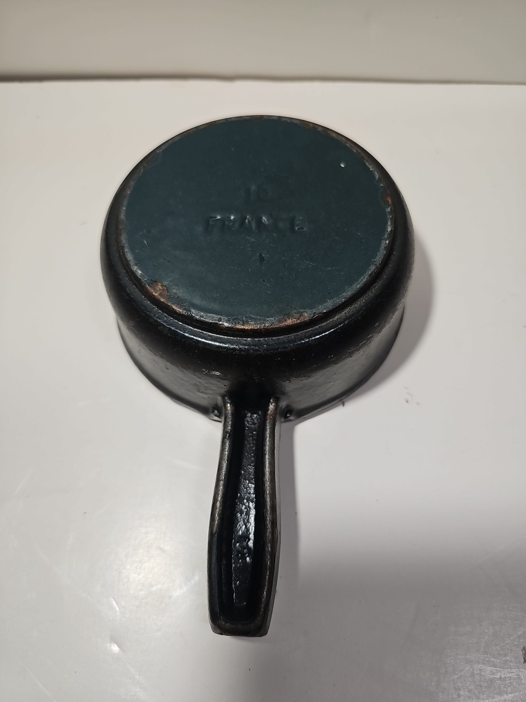 Staub Cast Iron Mini Cheese Fondue Pot-Matte Black 4.5” Diameter – Used