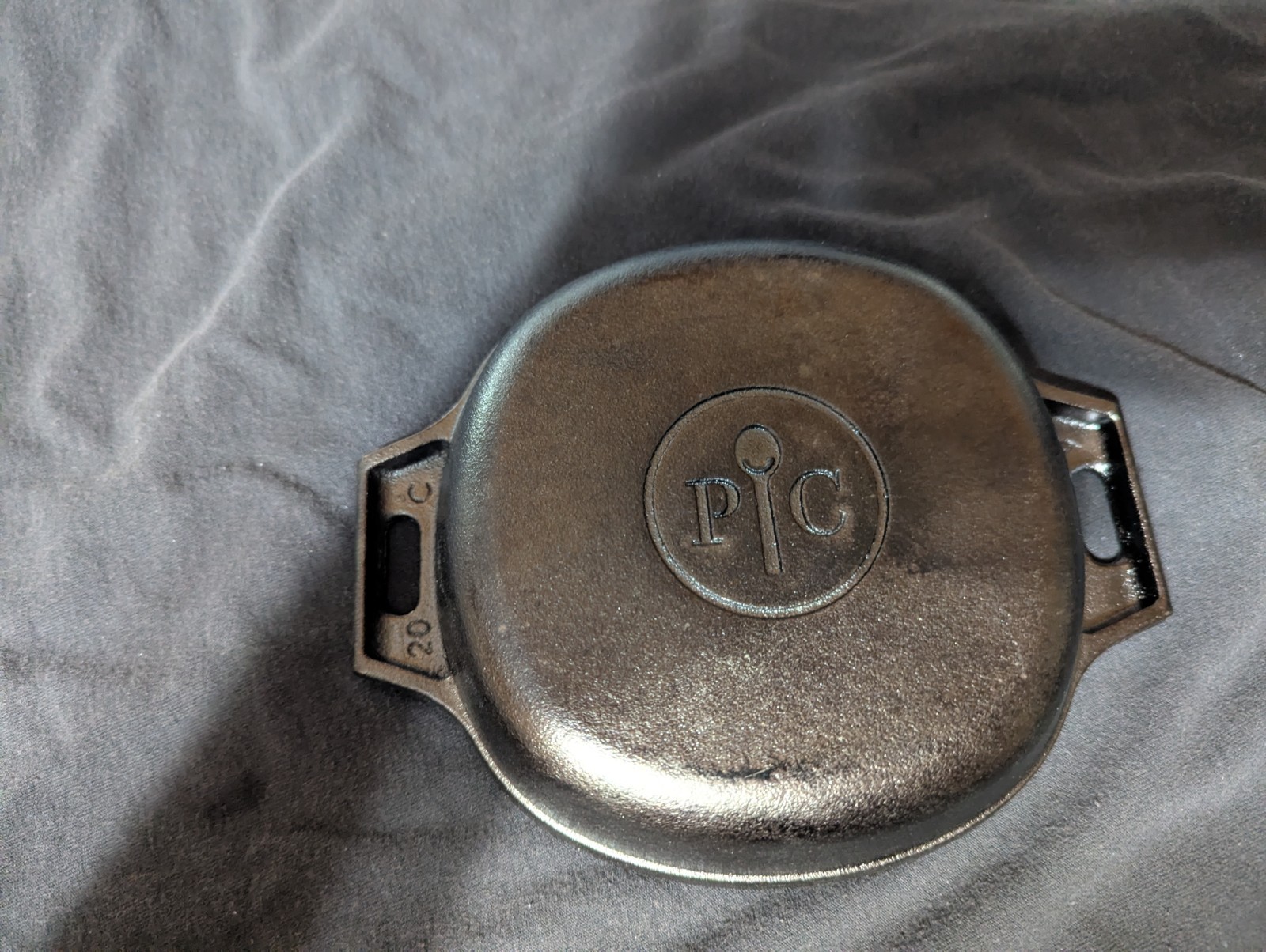 Pampered Chef Cast Iron 5.5 inch Pan