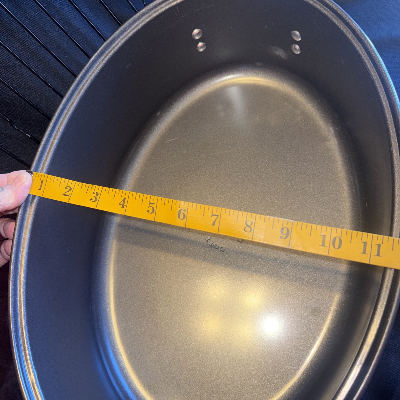 T-fal Nonstick Turkey Roaster with Rack and Domed Lid. Never Used 16 x 9 Inches