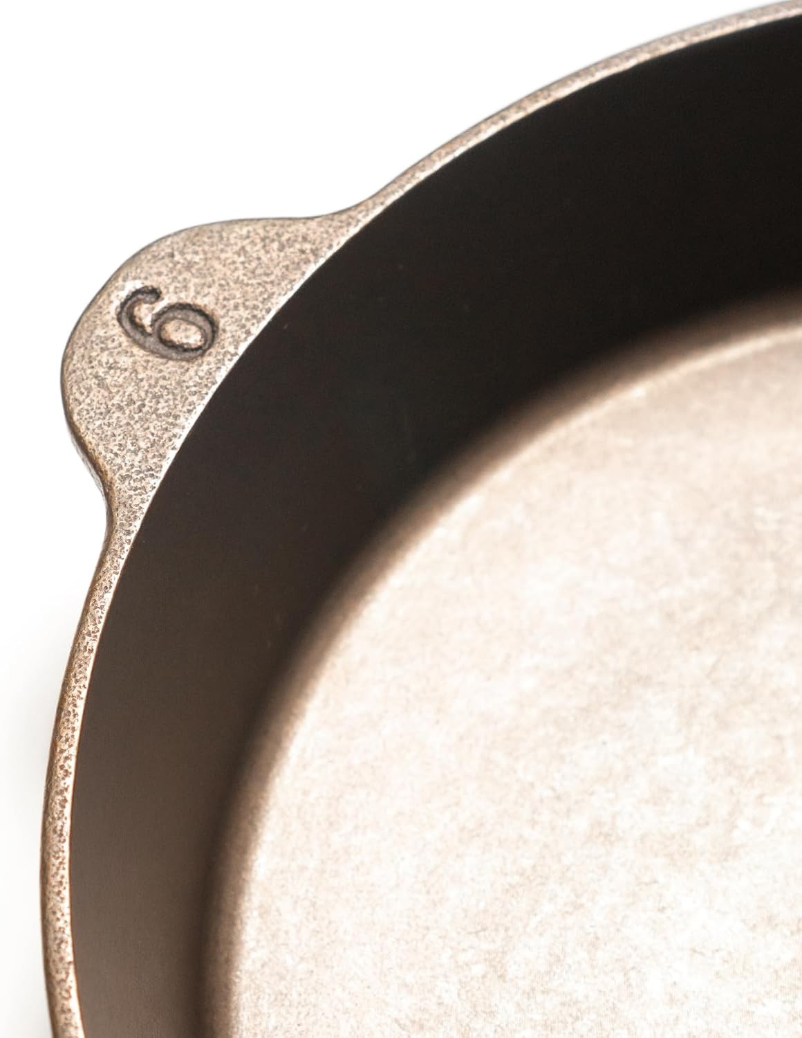 No. 6 skillet – 8 3/4 inch diameter Pre-seasoned Frying Pan, Made in