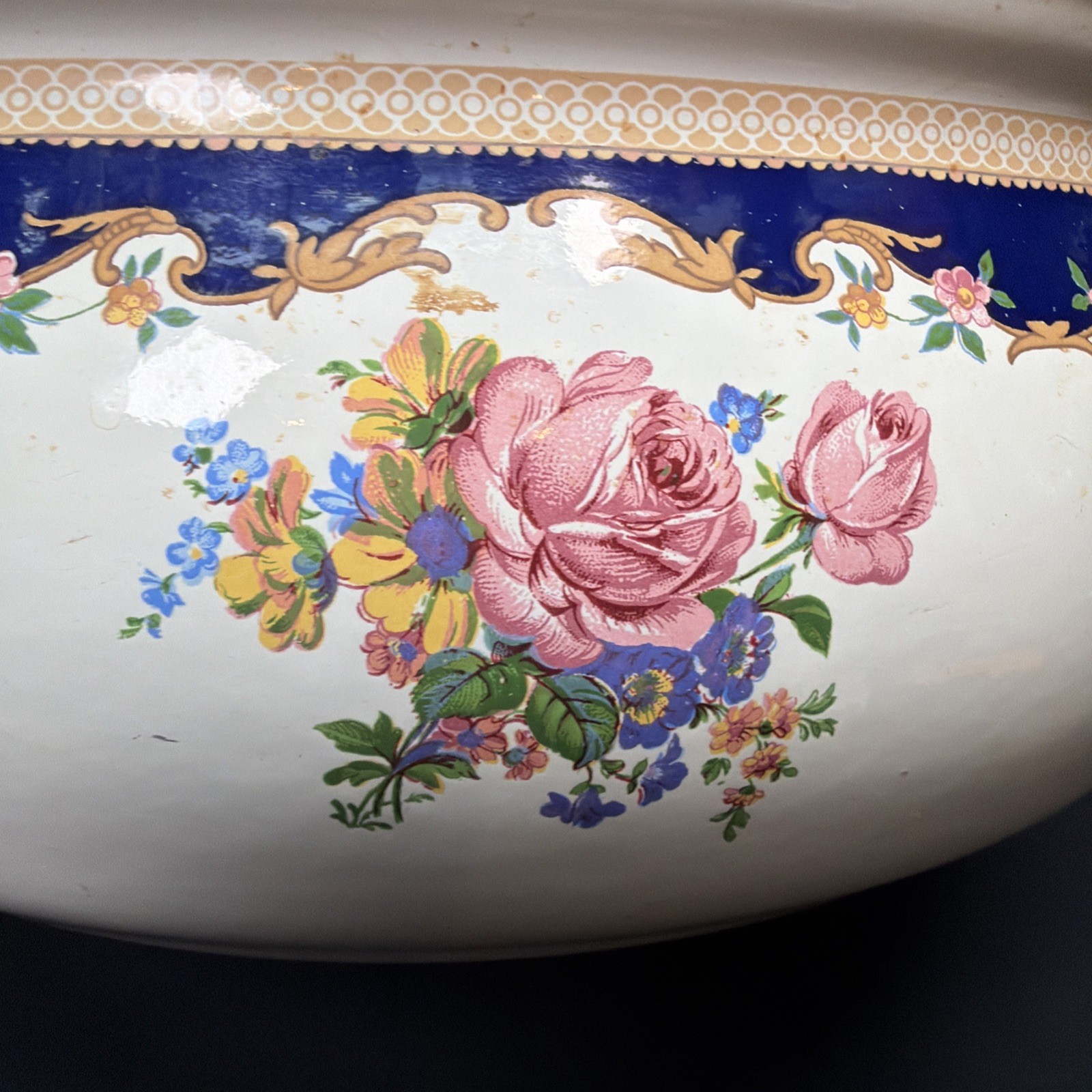 ASTA (Fissler) enamel Steel Casserole/Dutch Oven W/Brass Handles rose Pattern. ￼