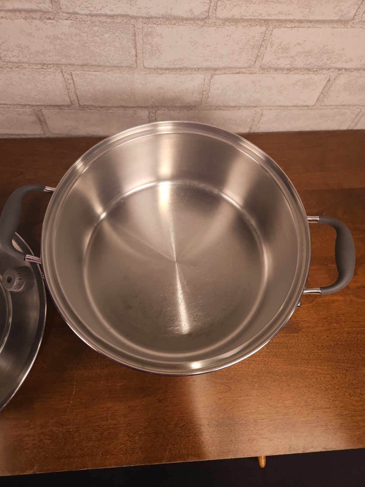 Royal Prestige 6Qt Stockpot T-304 With Lid Surgical Steel Made In Italy 10.5”