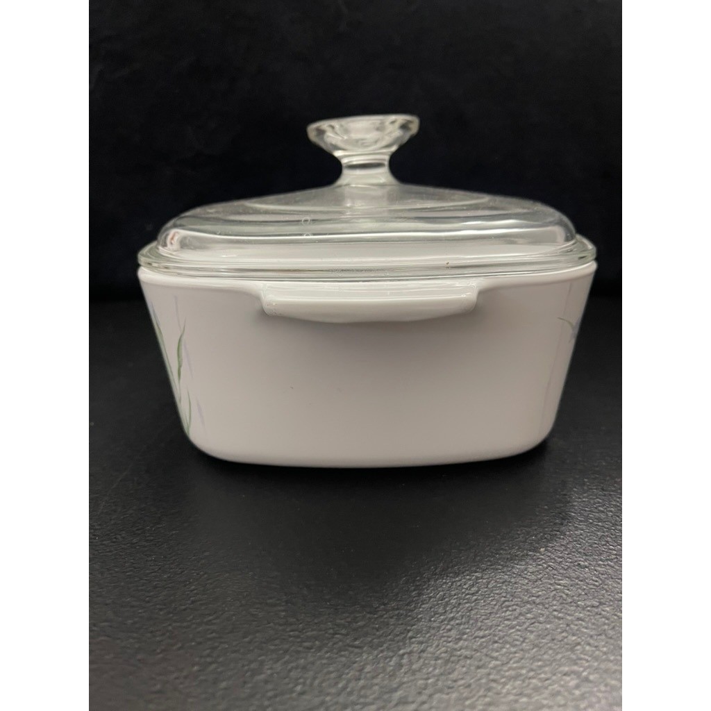 Corning Ware Iris Casserole Dish w/Glass Lid Square White Floral Baker 1.5 Liter