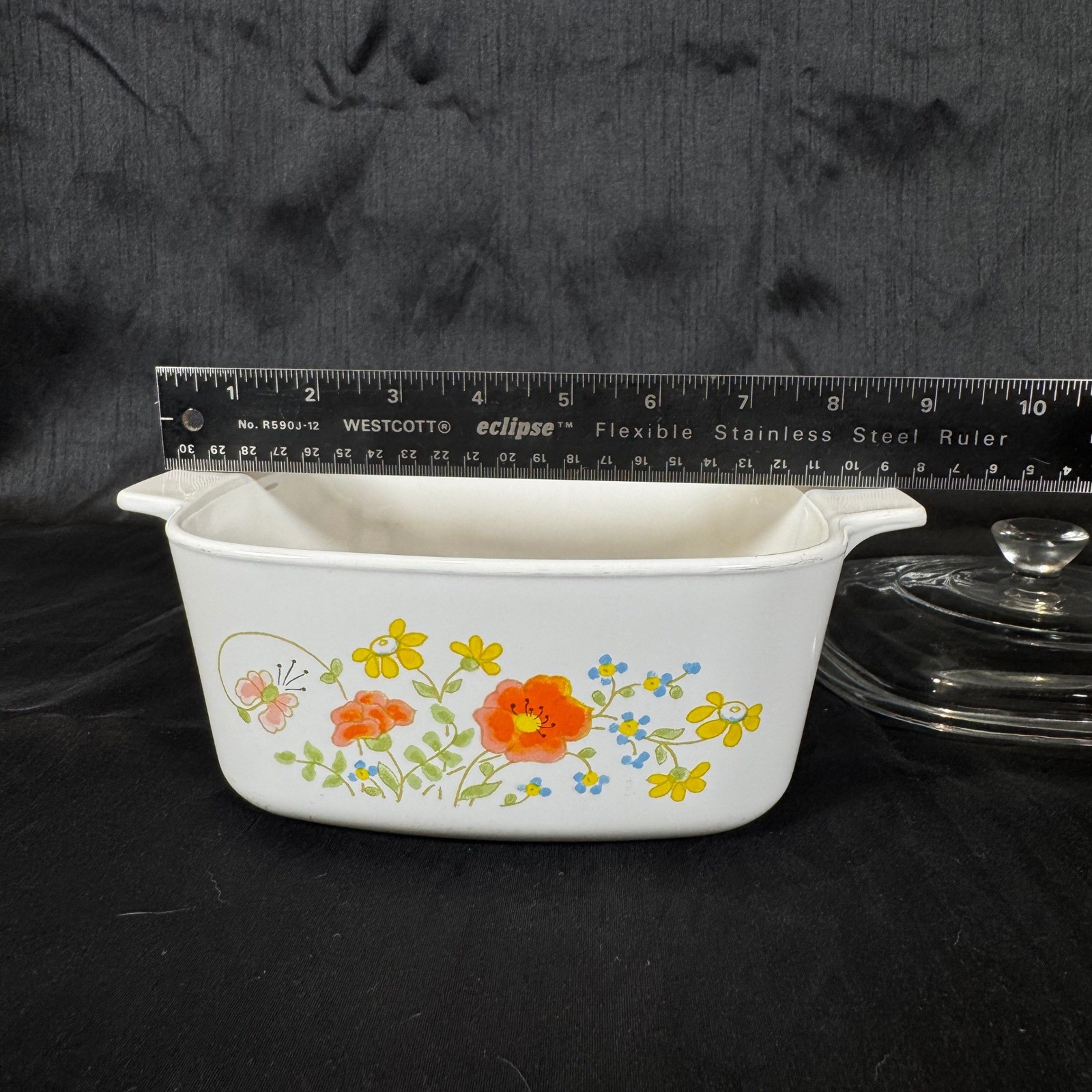 Corning Ware Wildflower A-1 1/2-B Casserole Dish w Glass Lid 1.5 Quart Vintage