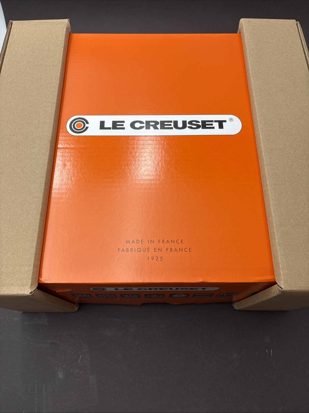 Le Creuset Signature Cast Iron Oval Dutch Oven Matte Black 33cm 8 qt