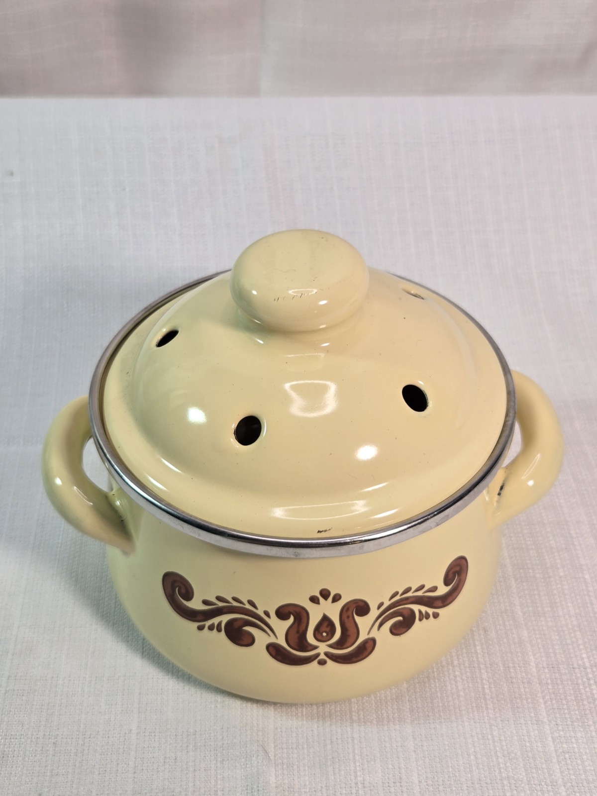 Pfaltzgraff Metal Potpourri Pot Village Pattern Vintage S5403