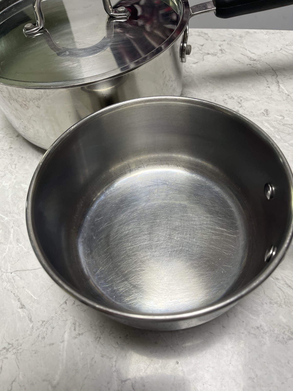 2 Stainless Steel 1L & 2.5L Cooking Pots Saucepans Unbranded
