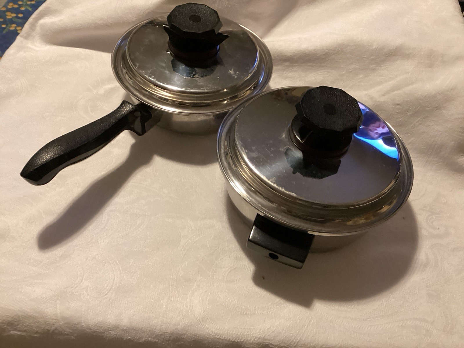 2 New Era Cookware 7-Ply Aluminum Core 8 ‘ 1.5 Qt Saucepan Pot & Lid & pot 8 1/4