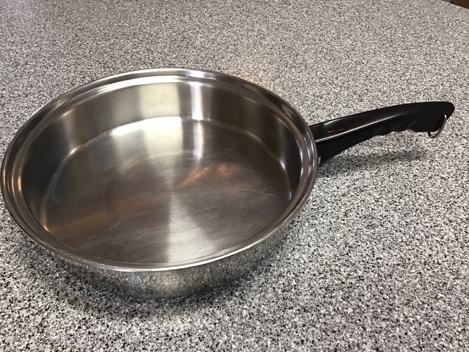 Lustre Craft 18-8 3 Ply Stainless Steel 9 1/2″ skillet fry pan No Lid EUC
