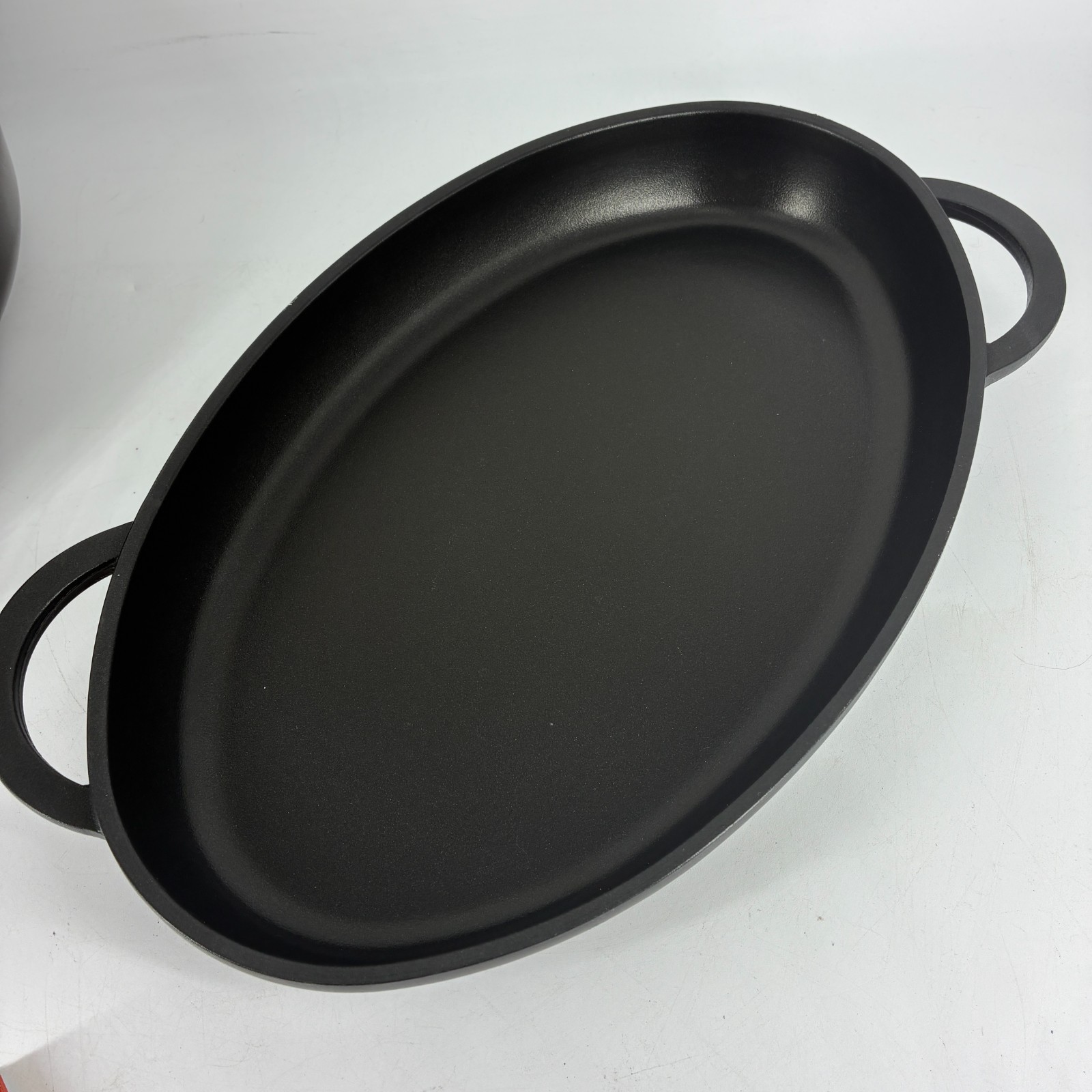 Berndes Oval Roaster Dutch Oven 15 Inch Black Cast Aluminum Made in Germany