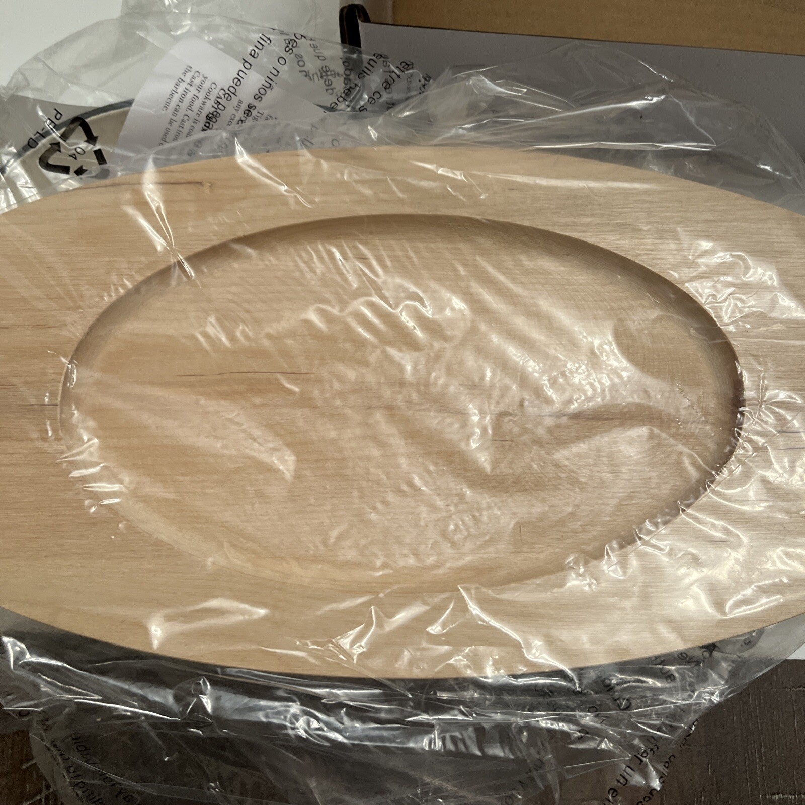 Martha Stewart 2 Piece Cast Iron Oval Au Gratin Casserole Birch Wood Trivet Set