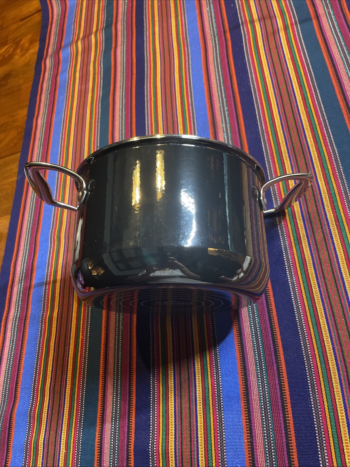 All-Clad 4 Quart Soup Pot Fusiontec Ceramic w Steel Core Onyx Black Germany GUC