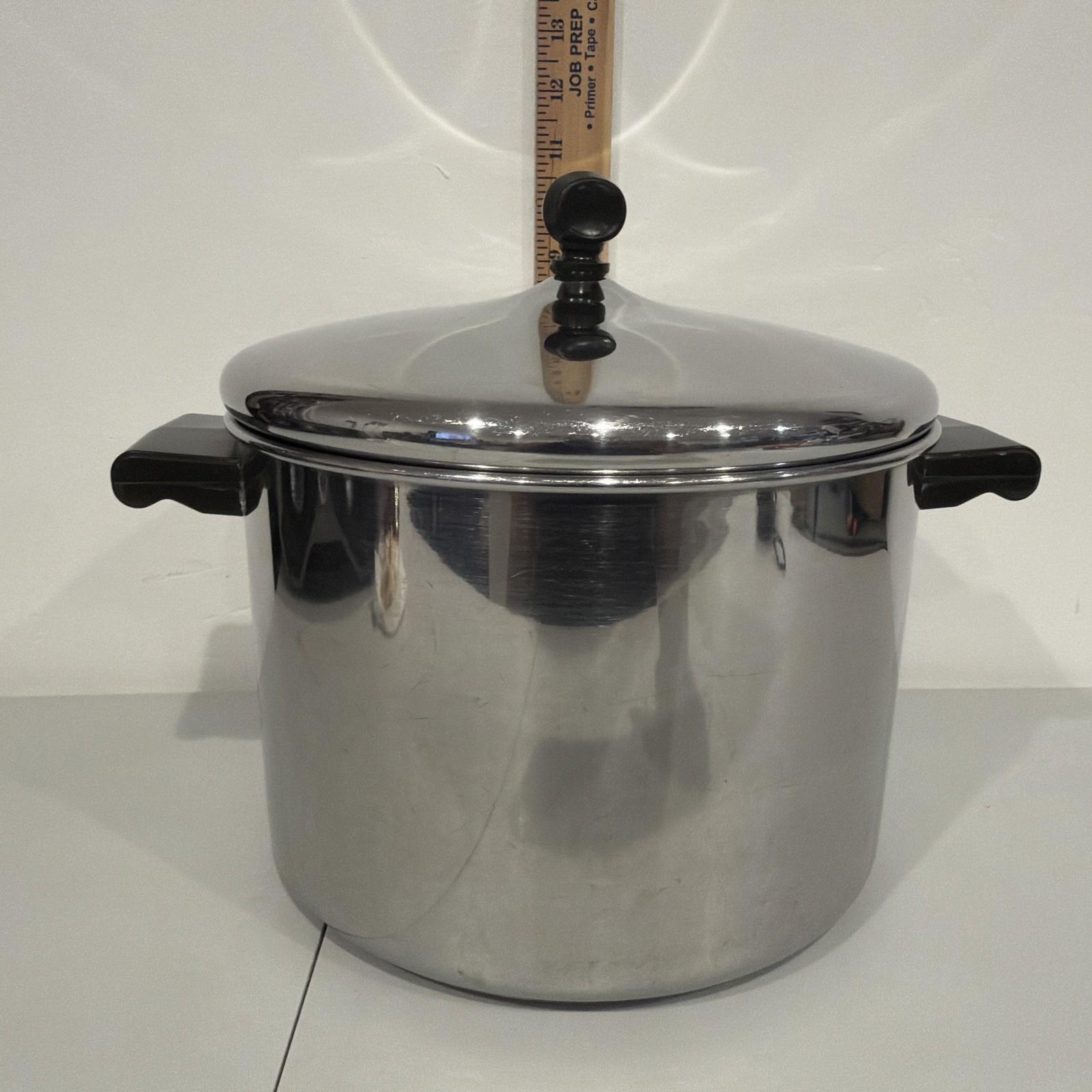 Farberware 8 Qt Stock Pot with Lid Stainless Steel 7.6 L Q16C
