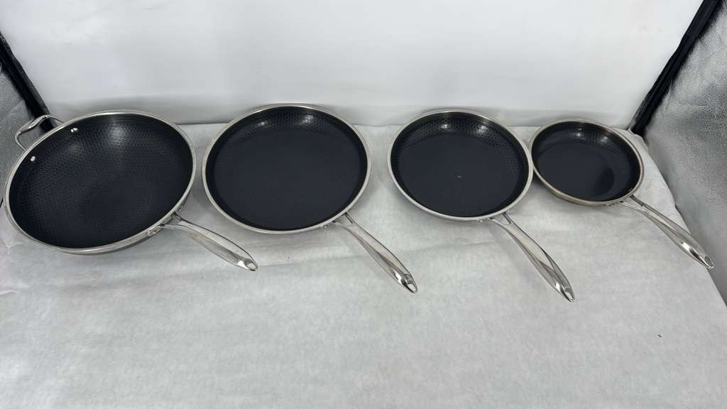 HexClad Hybrid Nonstick Cookware Set of 4 Pans