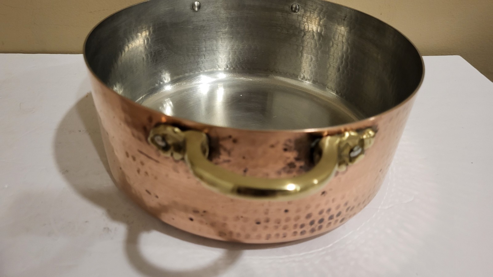 COPPER SOLID STOCK POT HAMMERED W/LID ANATOLIACRAFT’s