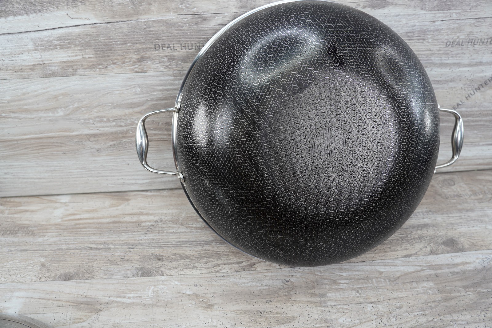 HexClad Hybrid 14″ in Wok with Stainless Steel Lid Nonstick Cookware #7549
