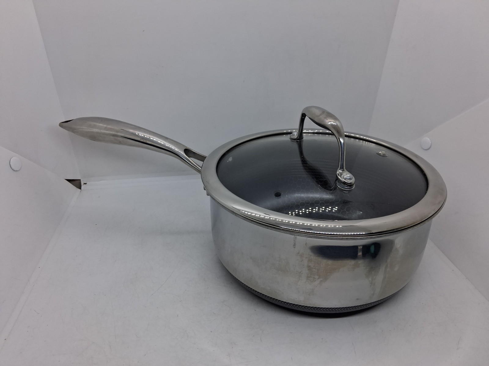 HexClad Hybrid, Nonstick Stock Pot – 3 Quart, With Lid