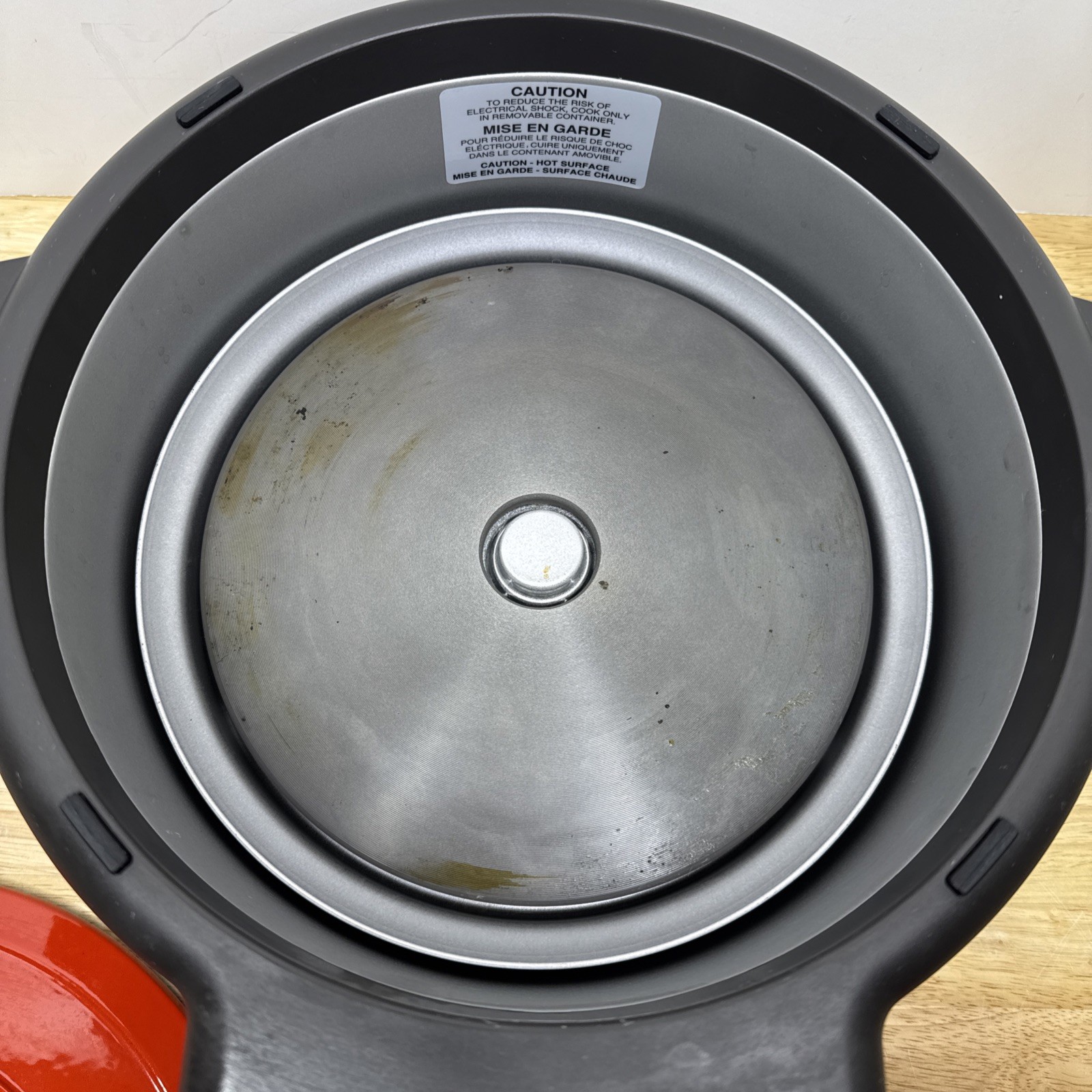 Instant Precision 6-qt Enamel Cast Iron Electric Dutch Oven Red – DOMC6001
