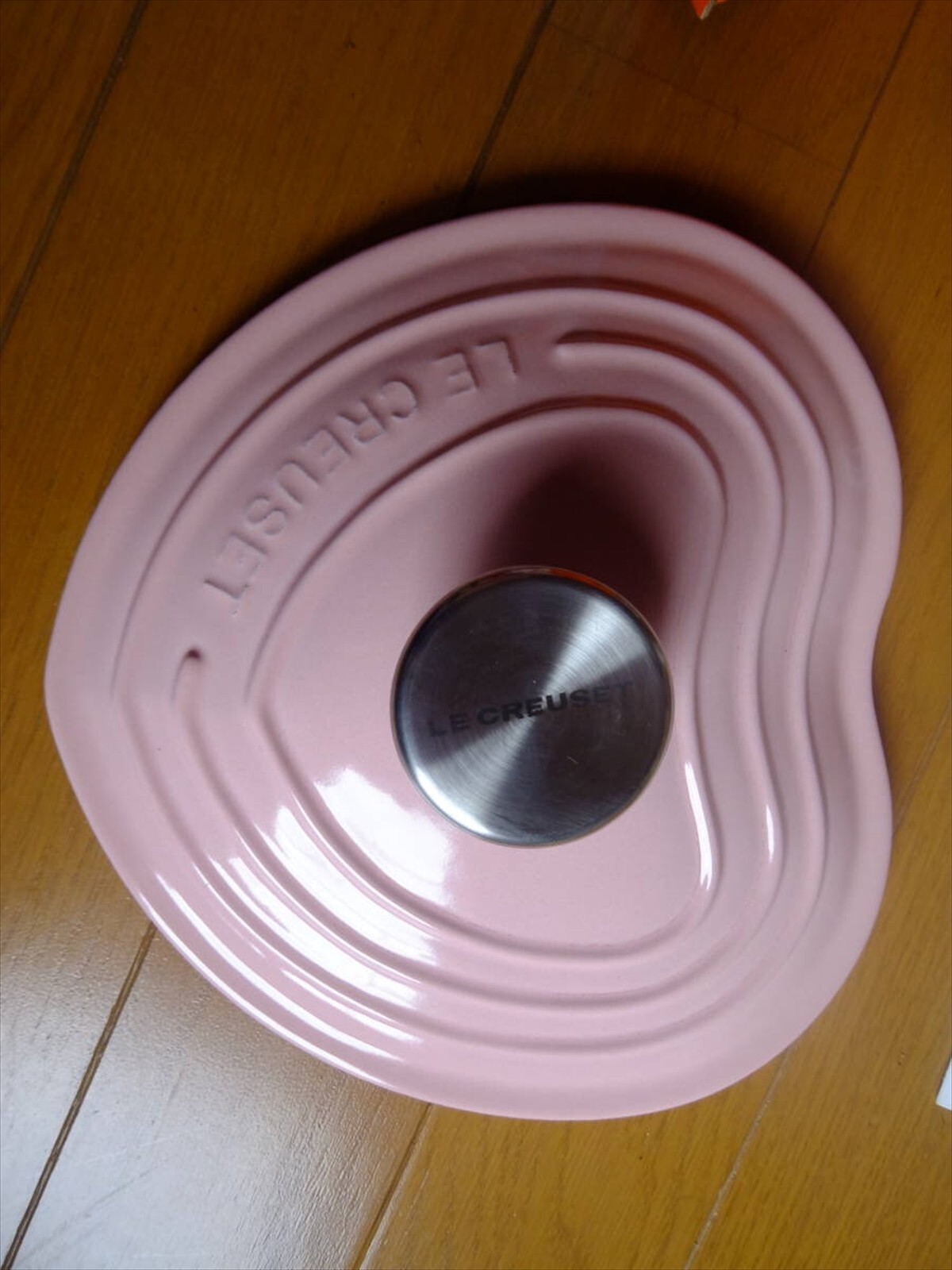 Le Creuset Cocotte Damour Sugar Pink heart shaped Pot old style handle 1.9L